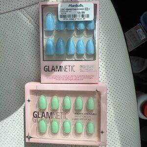 NIB GLAMNETIC press ons